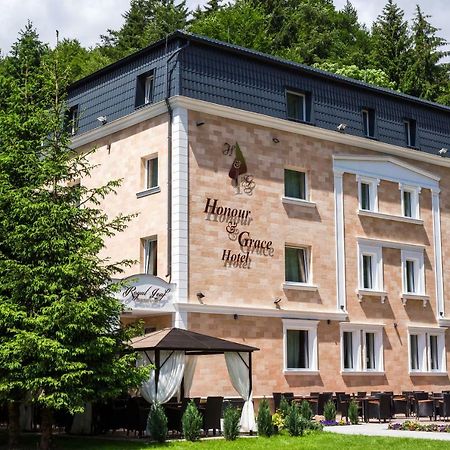 Honour And Grace Hotel Jáchymov Dış mekan fotoğraf